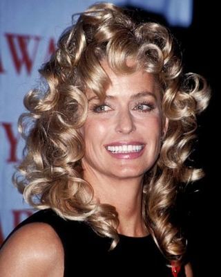 Farrah Fawcett S Hairstyles Pays Tribute To The Farrah Of Yesteryear