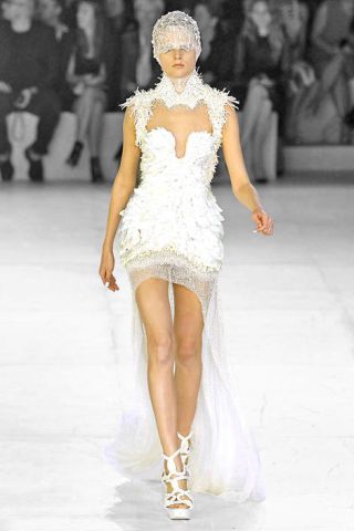 Works of Art - Discover More Runway Fashion