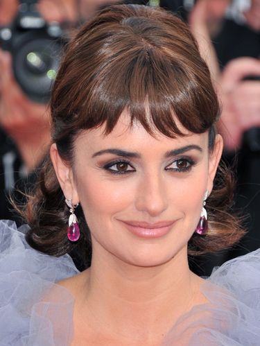 112 Hairstyles With Bangs You Ll Want To Copy Celebrity Haircuts