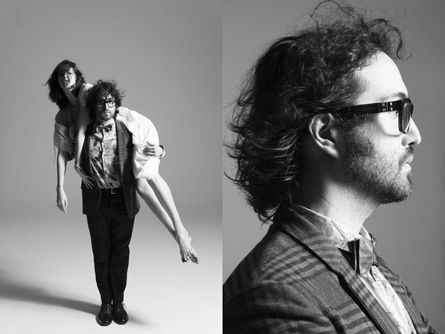 445px x 334px - SEAN LENNON AND CHARLOTTE KEMP MUHL FIND A SPOT ON YOUR ...