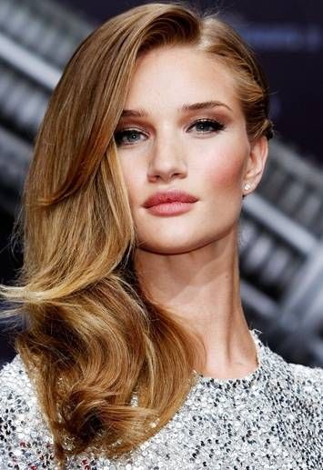 True Brit Burberry Beauty Rosie Huntington Whiteley