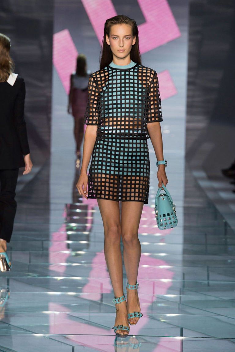 Versace Spring 2015 Ready-to-Wear - Versace Ready-to-Wear Collection