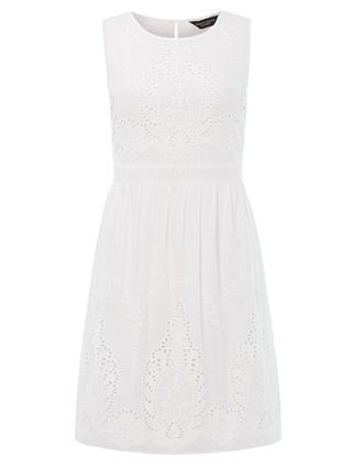 Little White Dresses Summer 13 Trendy White Dresses For Summer 13