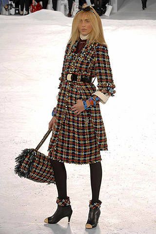 Chanel Fall 2007 Runway - Chanel Ready-To-Wear Collection