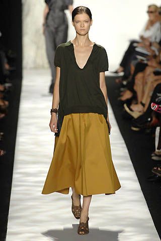 Vera Wang Spring 2008 Ready&#45;to&#45;wear Collections &#45; 003