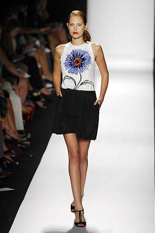 Carolina Herrera Spring 2008 Ready&#45;to&#45;wear Collections &#45; 001