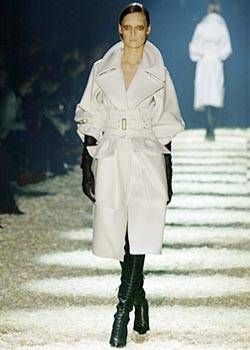 2003 Runway - Gucci Ready-To-Wear Collection