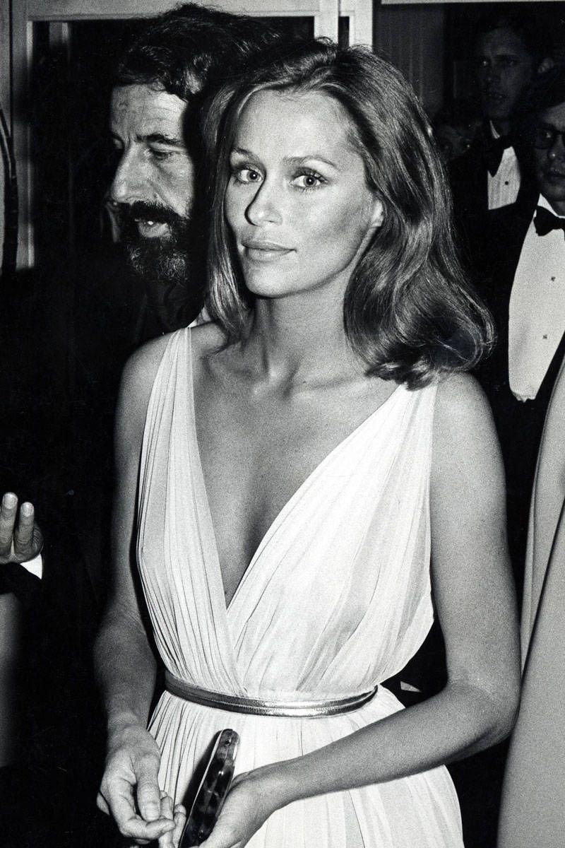 Lauren hutton hot