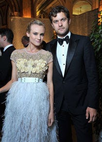 News Diane Kruger Engagement Rumors Drew Barrymore S Wedding Dress