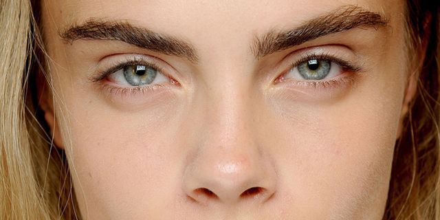 Cara Delevingne Eyebrow Makeover - 11 Stars With Cara Delevingne's Eyebrows