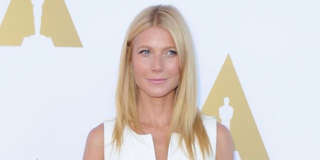 Gwyneth Paltrow President Obama Is So Handsome I Can T Speak