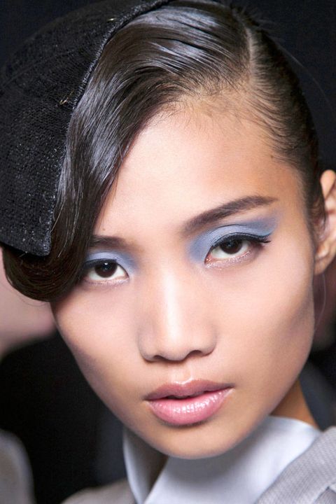Blue Eye Makeup - Runway Ideas for Blue Eye Makeup