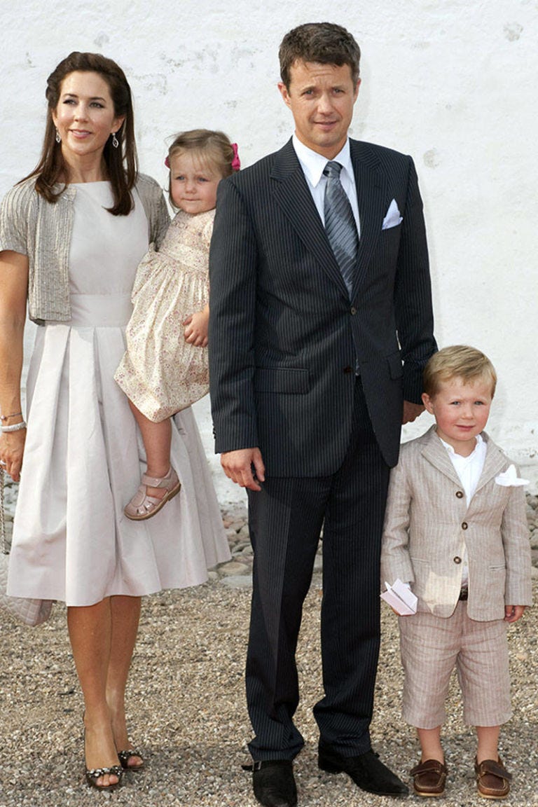 Royal Families Through the Years - Royal Family Albums