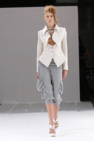 L.A.M.B. By Gwen Stefani Spring 2010 Runway - L.A.M.B. By Gwen Stefani ...