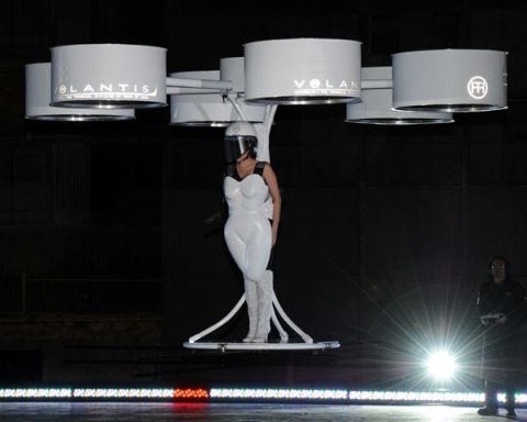 54ae536a2e553_-_elle-lady-gaga-de.jpg?re