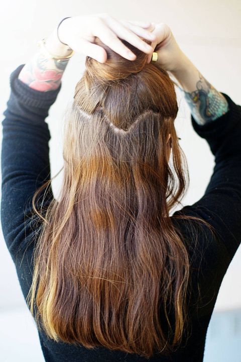 Brown, Hairstyle, Joint, Style, Long hair, Hair accessory, Denim, Wrist, Brown hair, Blond, 