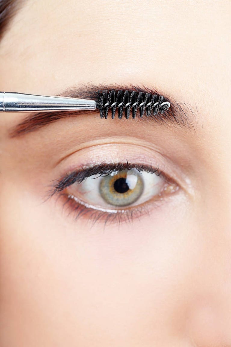 How to Fill in Eyebrows - 8 Easy Steps to Thick Eyebrows ...