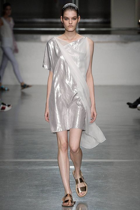 Iridescent Fashion Trend - Spring 2015 Runway Trends