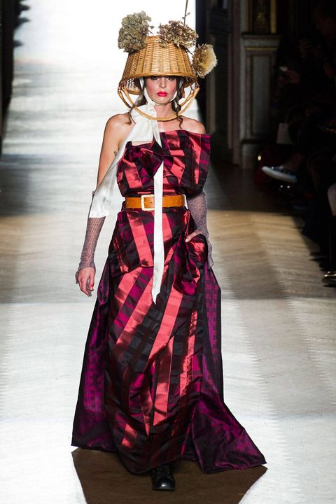 Vivienne Westwood Spring 2015 Ready-to-Wear - Vivienne Westwood Ready ...