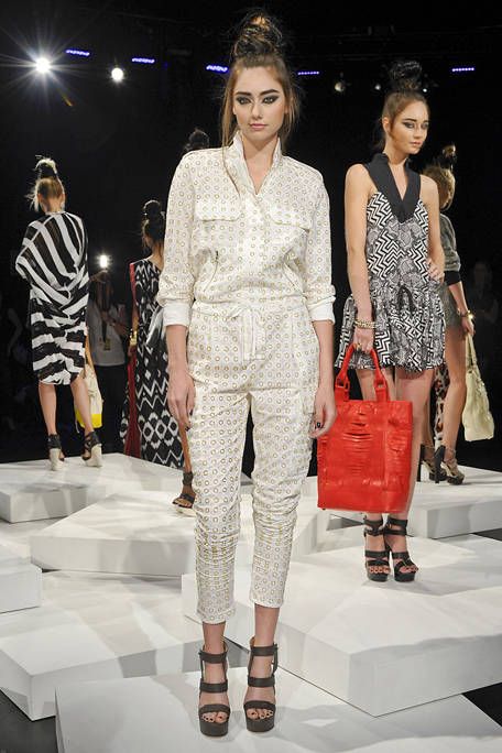 L A M B By Gwen Stefani Spring 12 Runway L A M B By Gwen Stefani Ready To Wear Collection