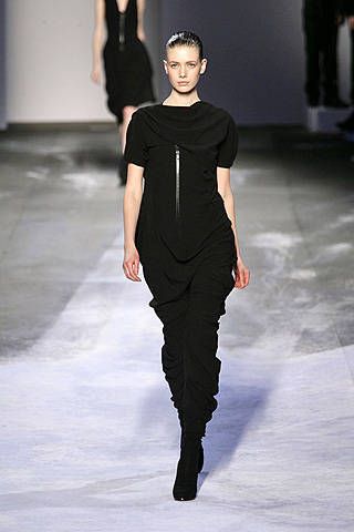Hussein Chalayan Fall 2008 Ready&#45;to&#45;wear Collections &#45; 001