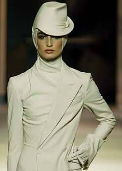 Jean Paul Gaultier Fall 2003 Haute Couture Detail 0001