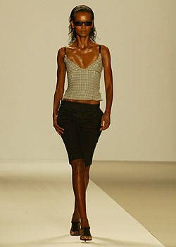 Kenneth Cole Spring 2004 Ready&#45;to&#45;Wear Collections 0001