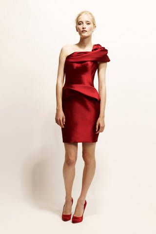 Sleeve, Dress, Human leg, Shoulder, Joint, Red, Standing, One-piece garment, Style, Waist, 