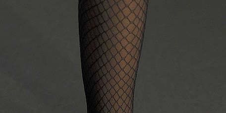 Leg, Human leg, Joint, Style, Fashion, Black, Pattern, Grey, Ankle, Silver, 