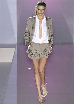 Cerruti Spring 2004 Ready&#45;to&#45;Wear Collections 0001