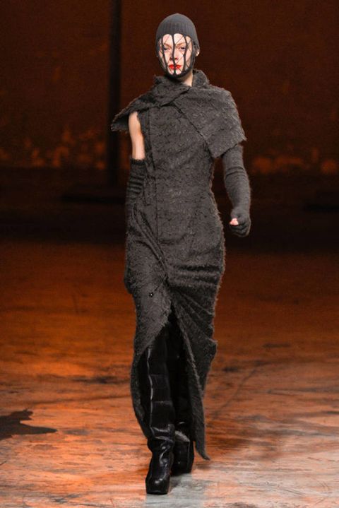 Rick Owens Fall 2012 Runway - Rick Owens Ready-To-Wear Collection