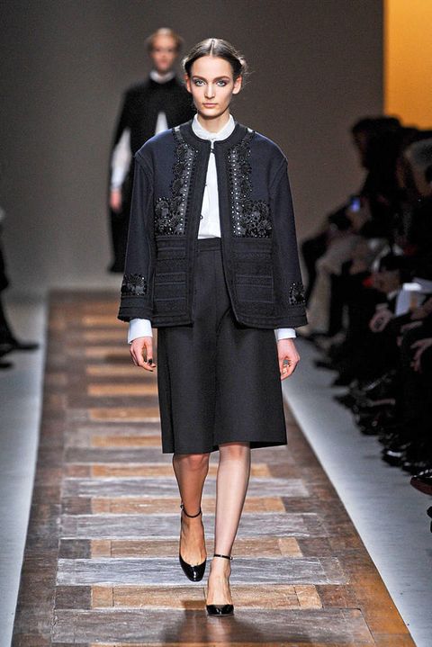 Valentino Fall 2012 Runway - Valentino Ready-To-Wear Collection