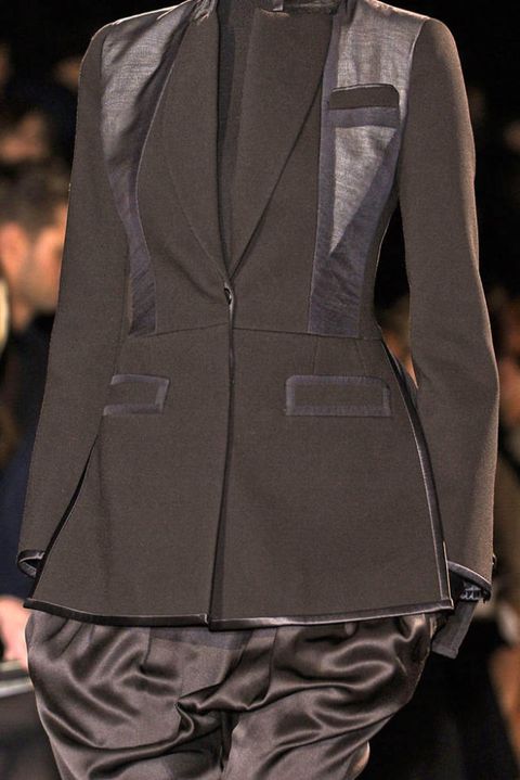 GIVENCHY FALL 2012 RTW DETAIL 003