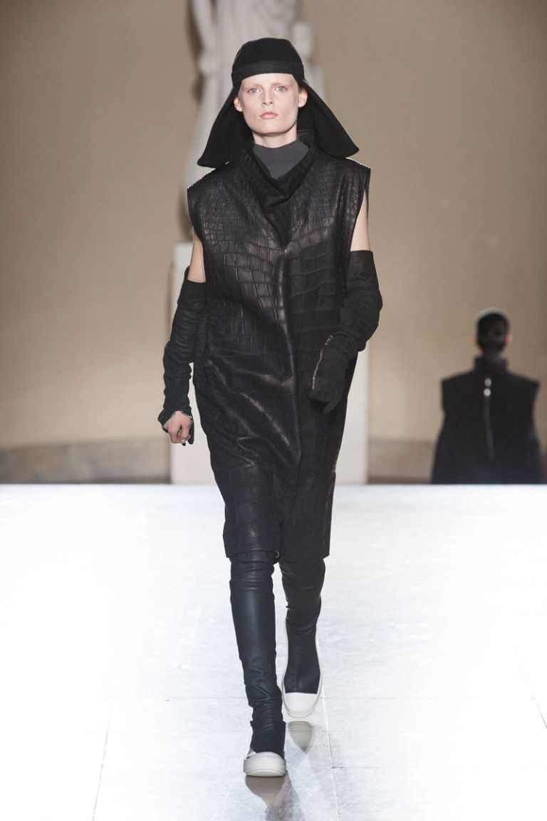 Rick Owens Fall 2014 Ready-to-Wear Owens Collection