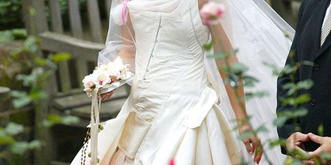 Petal, Bridal veil, Veil, Bridal clothing, Dress, Wedding dress, Pink, Bride, Formal wear, Gown, 
