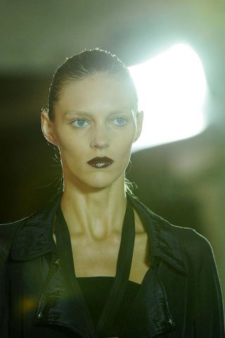 Anthony vaccarello SPRING 2012 RTW beauty 001
