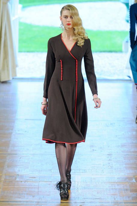 Alexis Mabille Fall 2011 Runway - Alexis Mabille Ready-To-Wear Collection