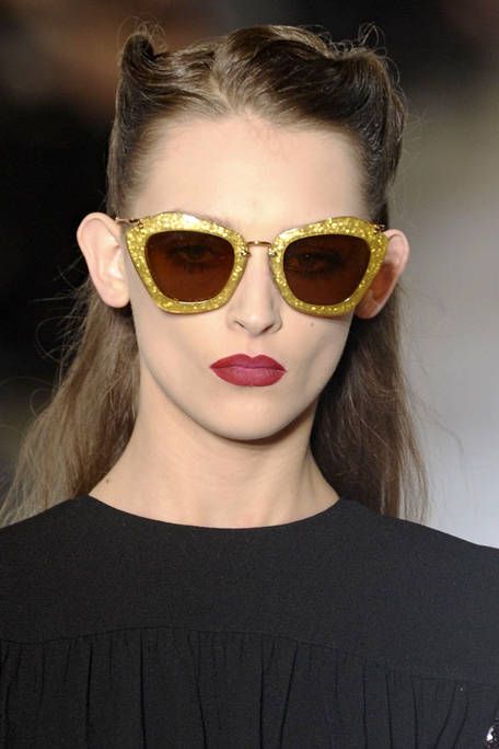 Miu Miu Fall 2011 Beauty - Miu Miu Ready-To-Wear Collection