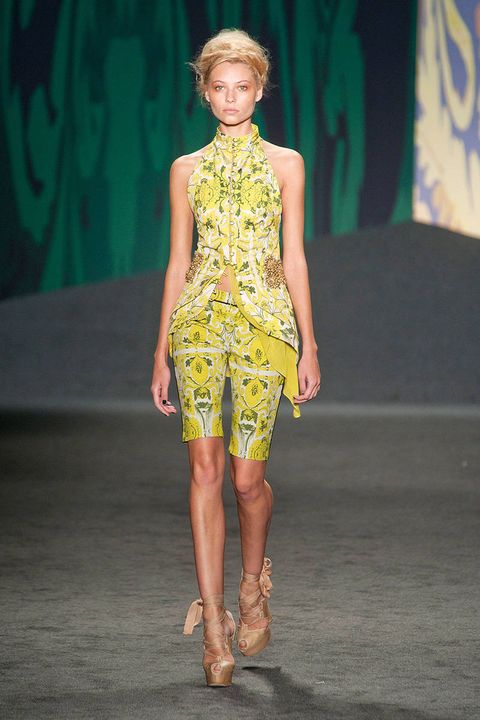 Vera Wang Spring 2013 Ready-to-Wear Runway - Vera Wang Ready-to-Wear ...