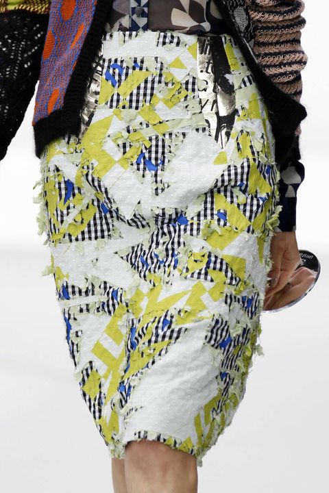 Louise Gray Spring 2013 Ready-to-Wear Detail - Louise Gray Ready-to ...