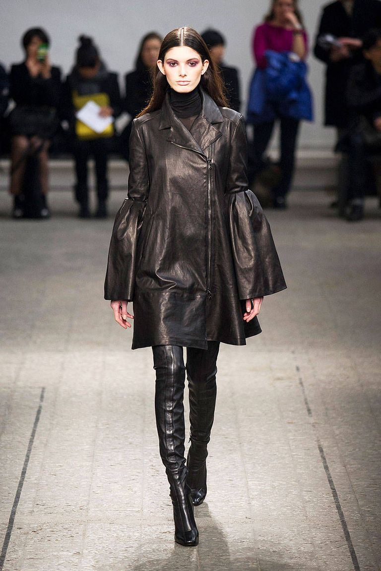 Mila Schon Fall 2013 Ready-to-Wear Runway - Mila Schon Ready-to-Wear ...