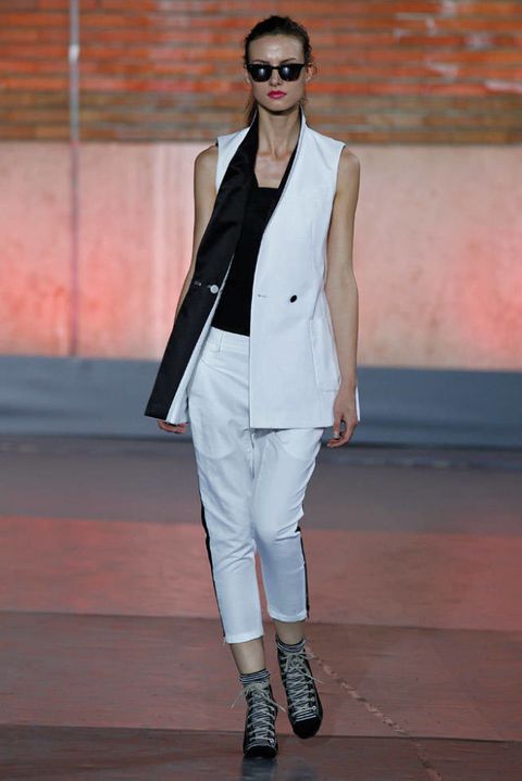 Band of Outsiders Resort 2012 Look 03