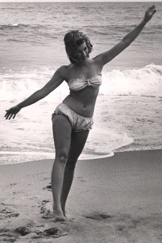 1946 bikini girl