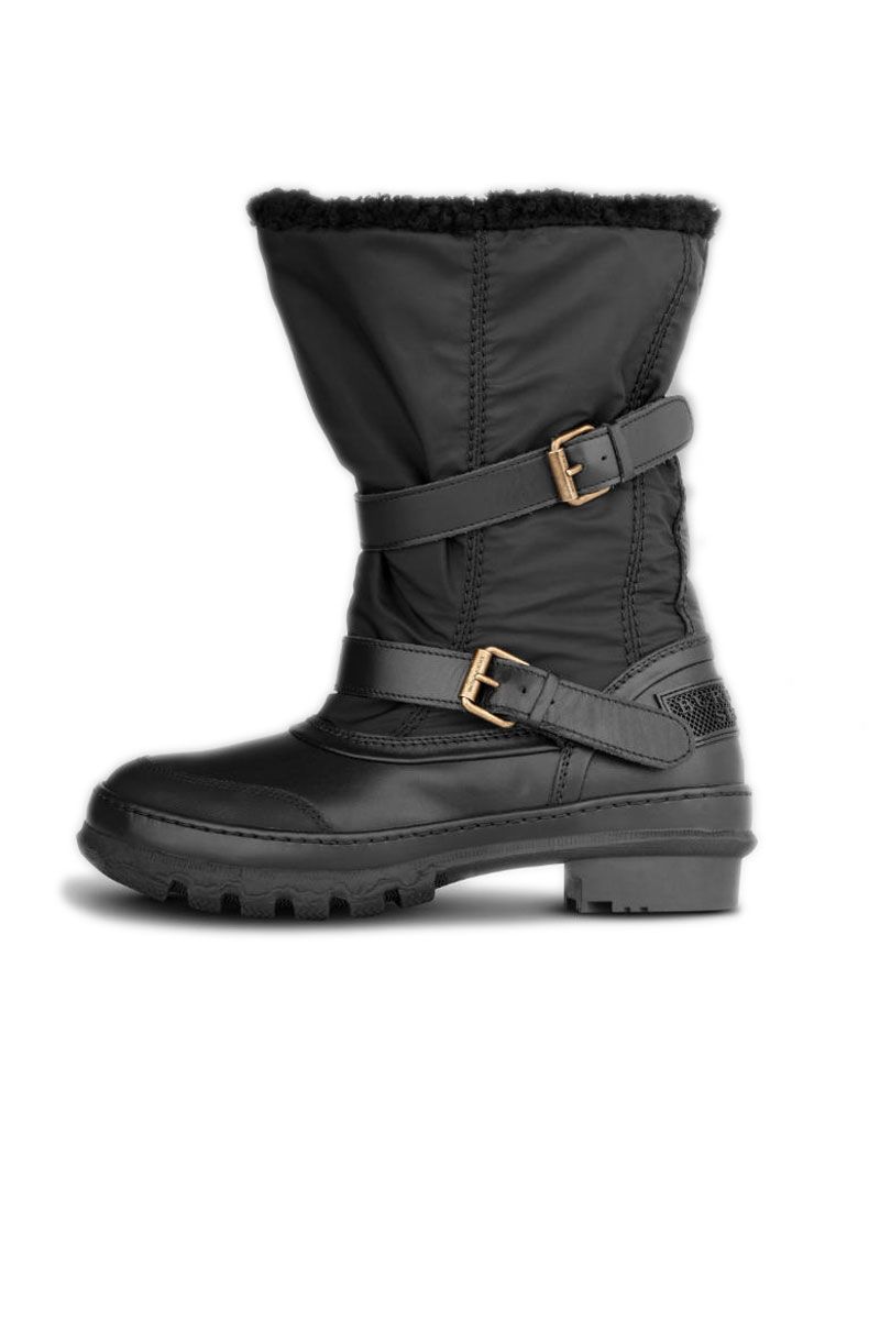 burberry snow boots women