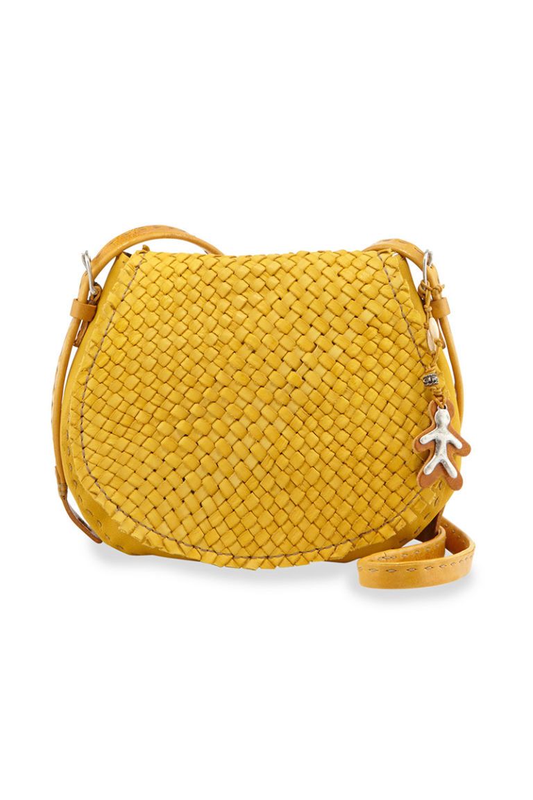 22 Must Have Woven Accessories - Woven Bags and Sandals
