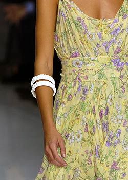 Burberry Prorsum Spring 2005 Ready-to-Wear Detail 0001