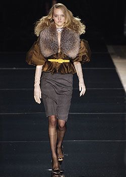 Christian Lacroix Fall 2005 Ready-to-Wear Collections 0001