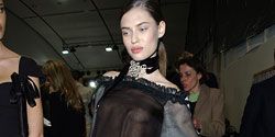Valentino Fall 2005 Ready-to-Wear Backstage 0001