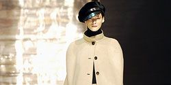 Valentino Fall 2005 Ready-to-Wear Collections 0001