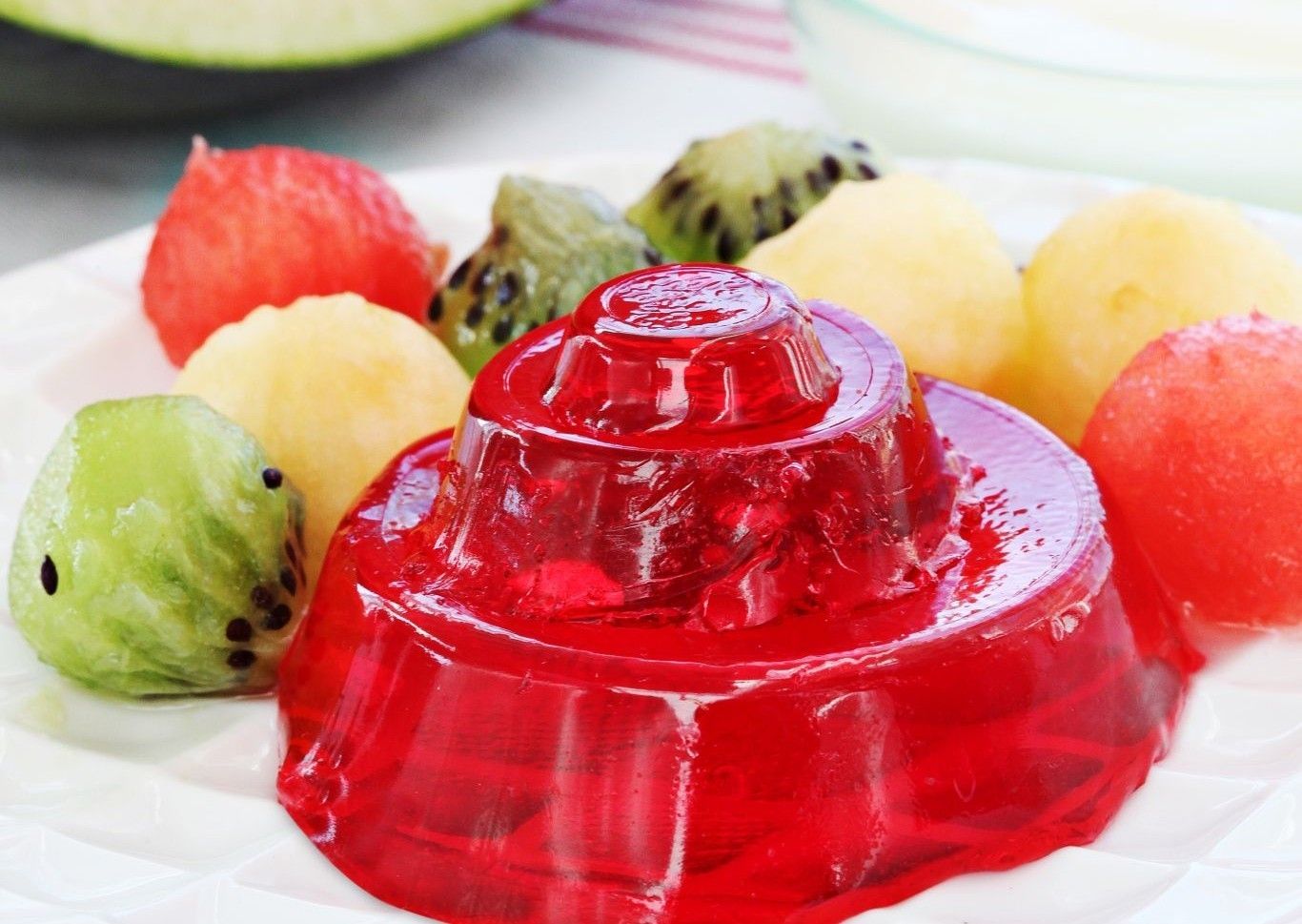 Gelatina de fresa con frutas